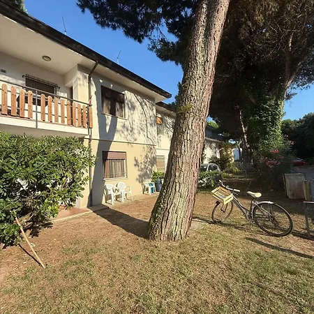 Cozy Flat With Private Parking In Apartamento